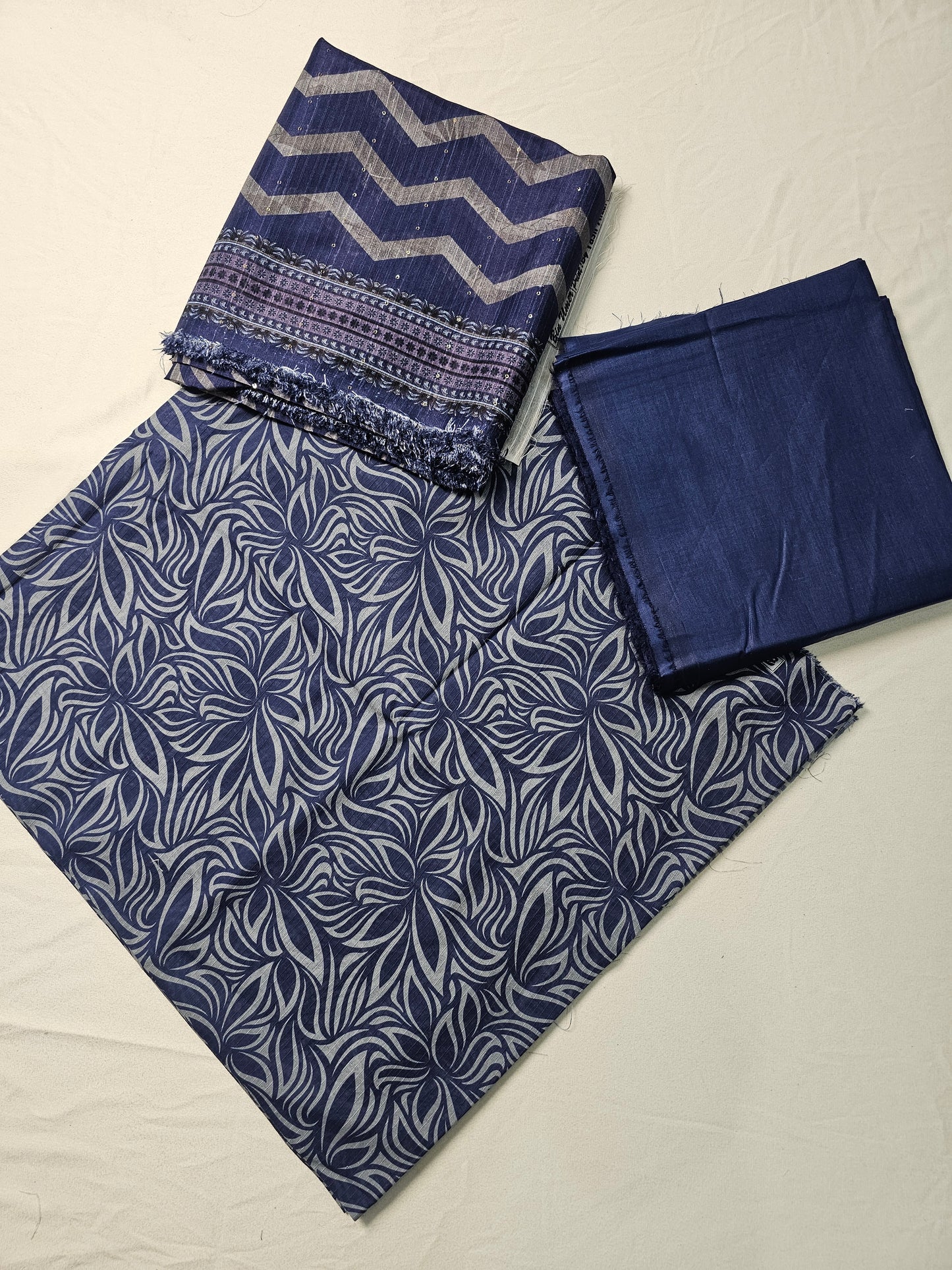 Print Lawn 3 piece Suit PL001