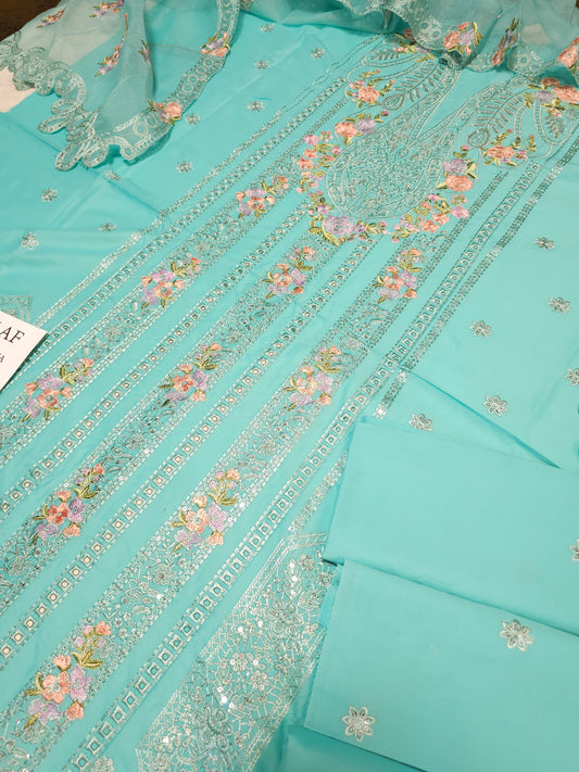 Embroidered Lawn Suit EL011