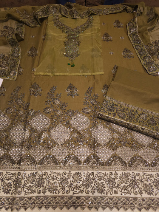 Embroidered Lawn Suit EL014